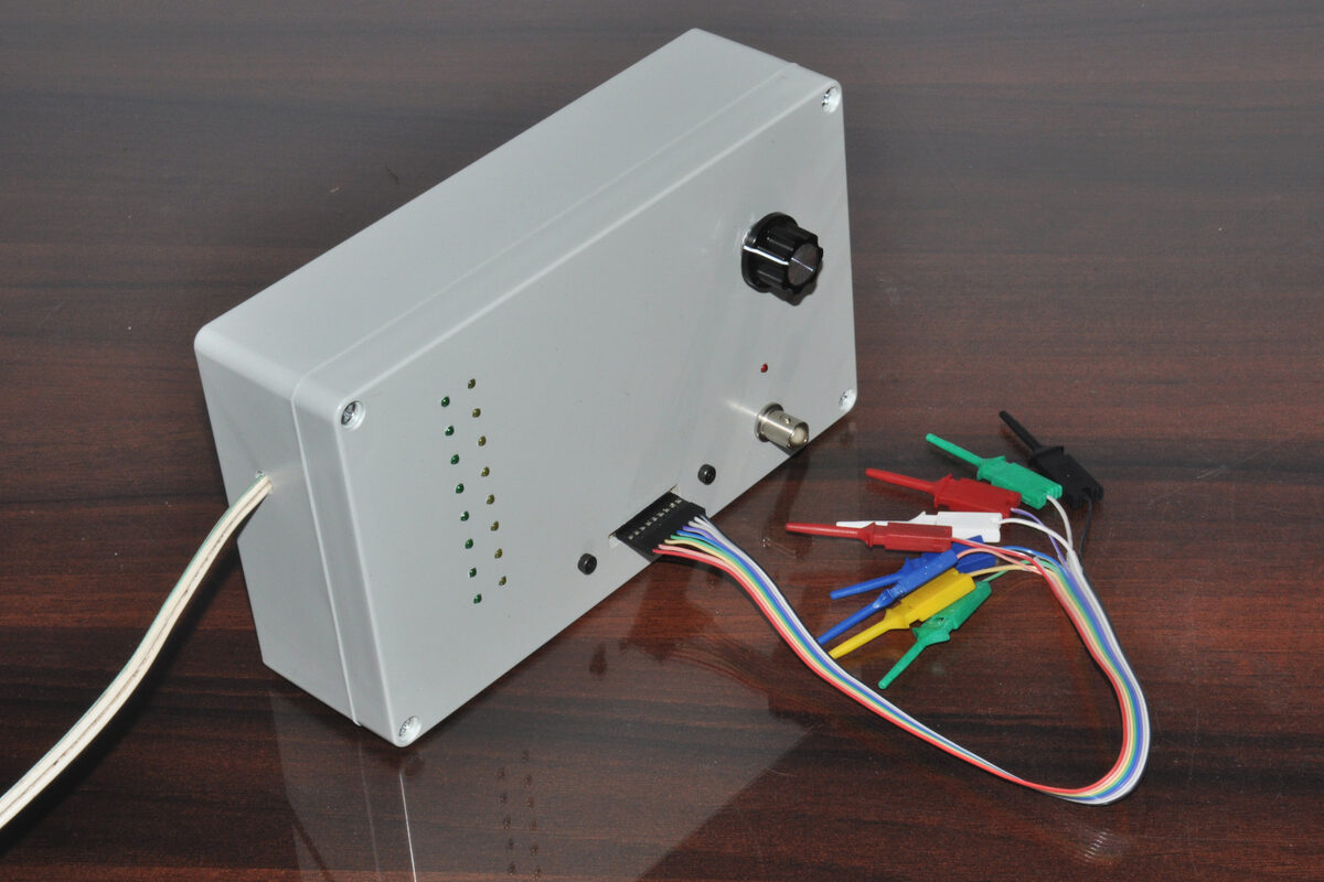 Sipeed's 32-channel SLogic32U3 logic analyzer passes its Kickstarter goal, streams over USB 3.2 Gen2
